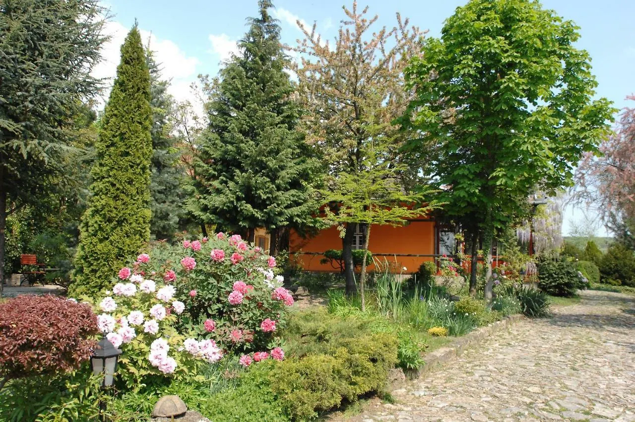 Garten Vendeghaz إغير بيت ضيافة